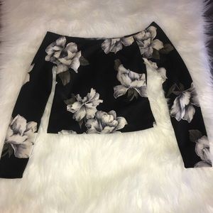 Floral off the shoulder long Sleeve top